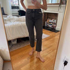 Levis Wedgie Straight Jeans size 28